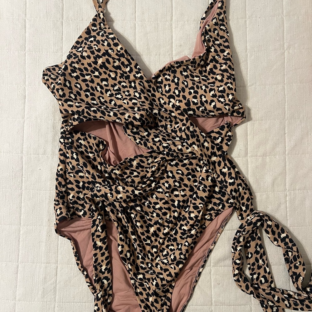 Aerie Leopard Print One Piece Swimsuit
